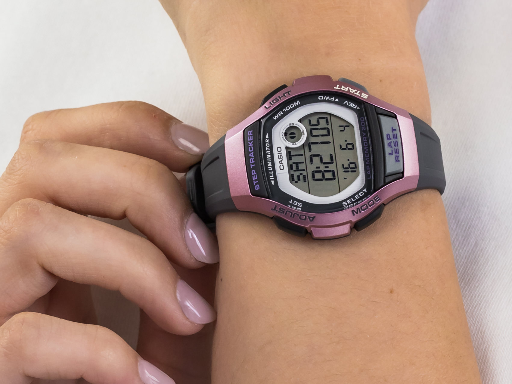 Casio LWS-2000H-4AVEF zegarek sportowy Sportowe