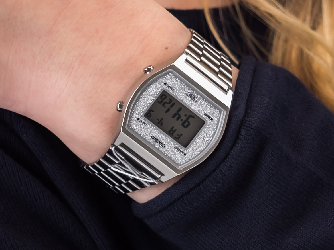 Casio Vintage B640WDG-7EF zegarek sportowy Vintage - miniatura 4