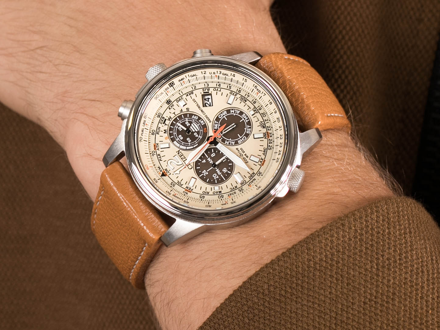 Zegarek Citizen Solar Sapphire Chronograph Radio Controlled męski - miniatura 4