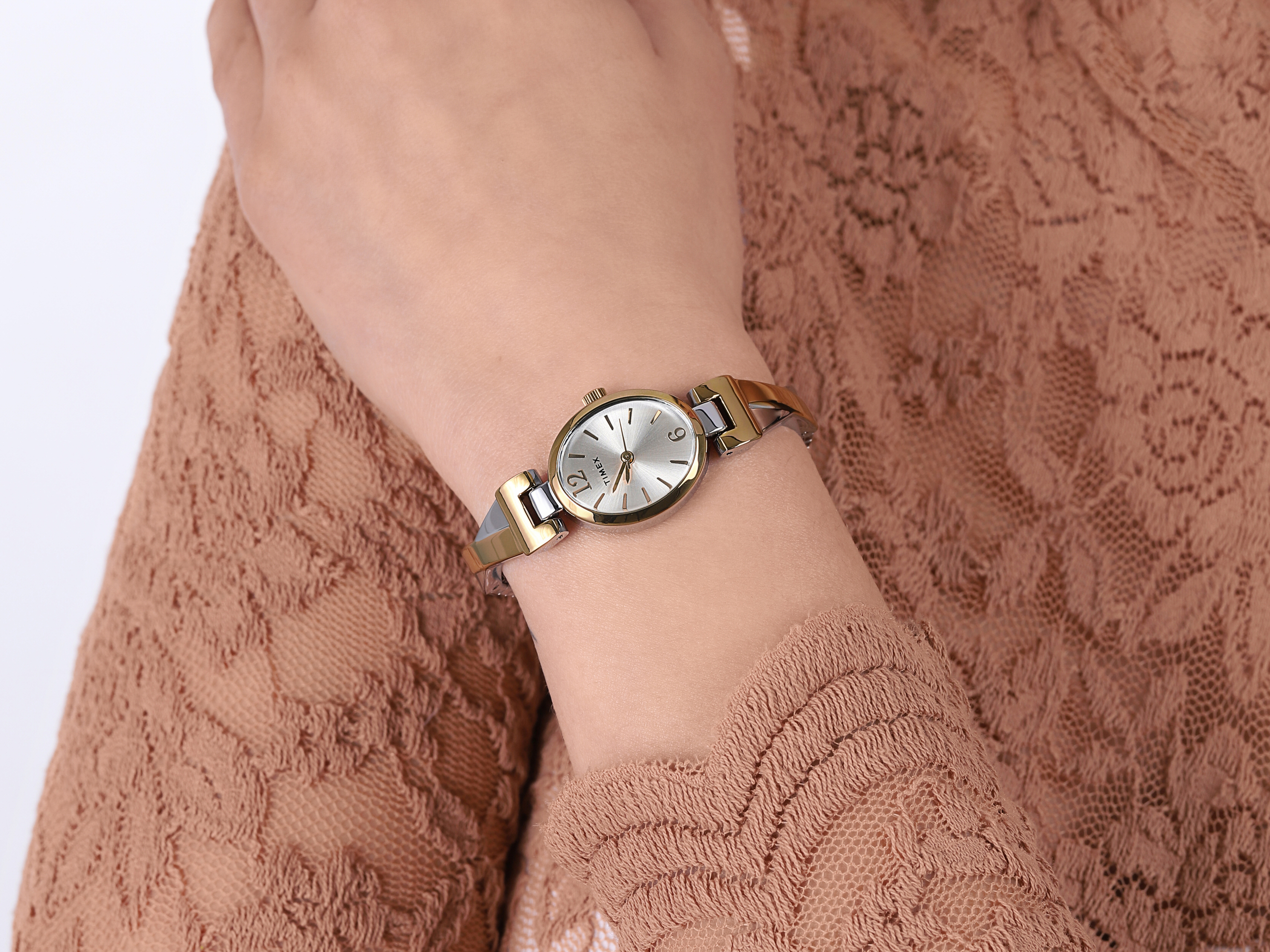 zegarek Timex TW2U12100 kwarcowy damski Main Street Fashion Stretch Bangle - miniatura 4