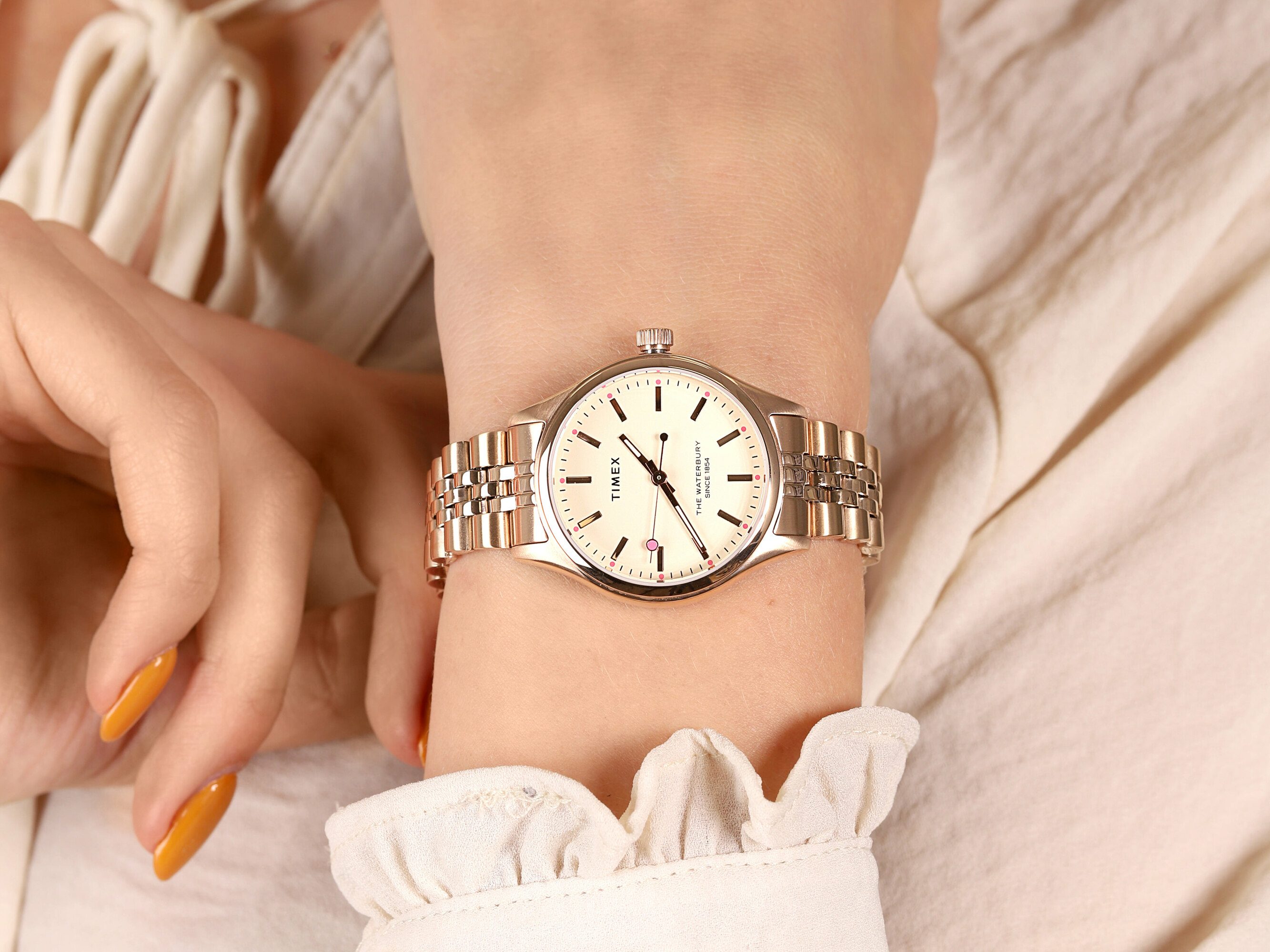 zegarek Timex TW2U23300 różowe złoto Waterbury - miniatura 4