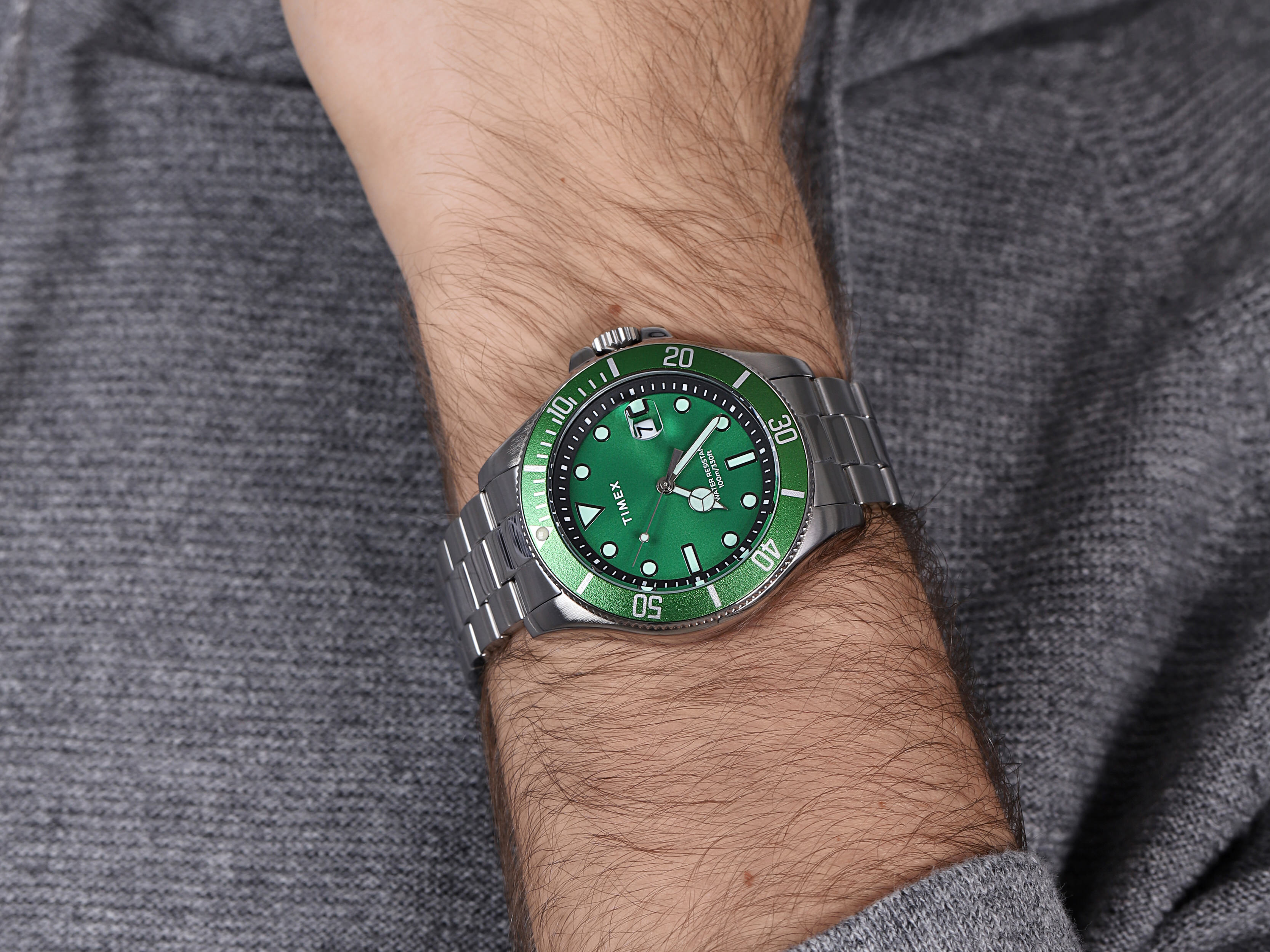 zegarek Timex TW2U72000 srebrny Harborside