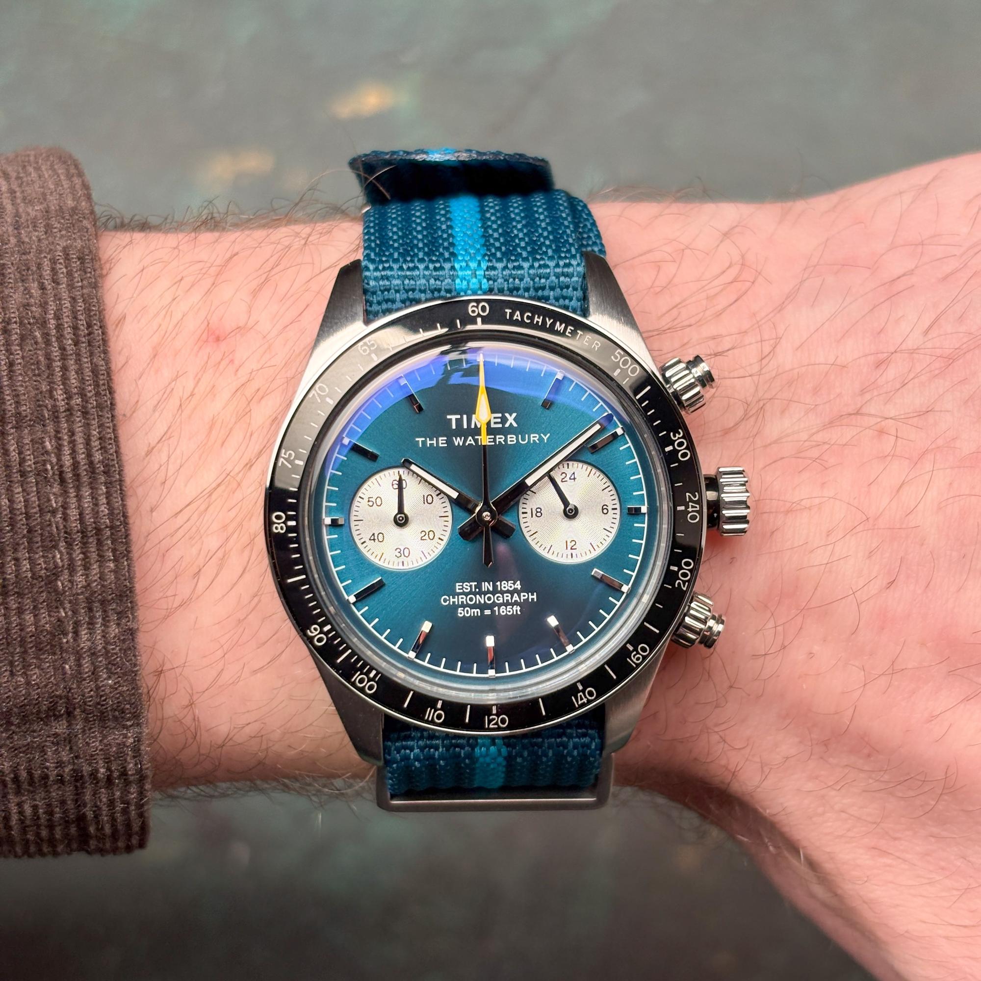 zegarek Timex TW2Y39000 Waterbury Heritage Chronograph 39mm Fabric Strap Watch Waterbury mineralne - miniatura 11