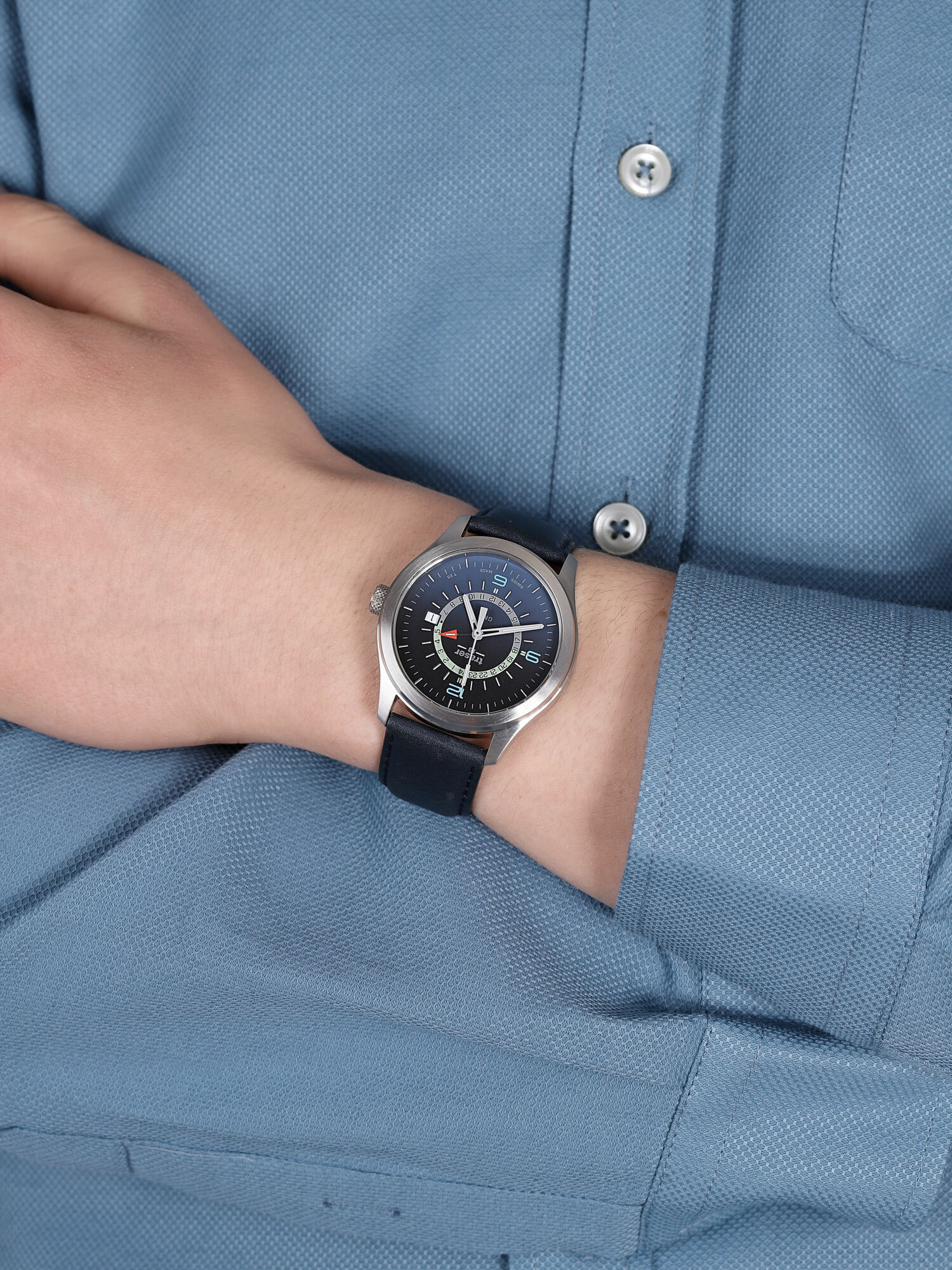 zegarek Traser TS-107035 kwarcowy męski P59 Classic P59 Aurora GMT Blue - miniatura 3
