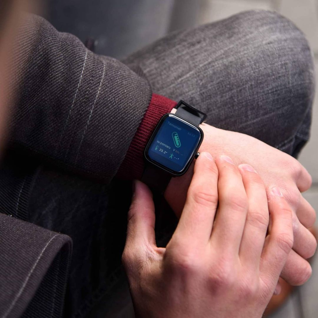zegarek Vector Smart VCTR-31-01BK 42mm Czarny Smartwatch z tworzywa sztucznego