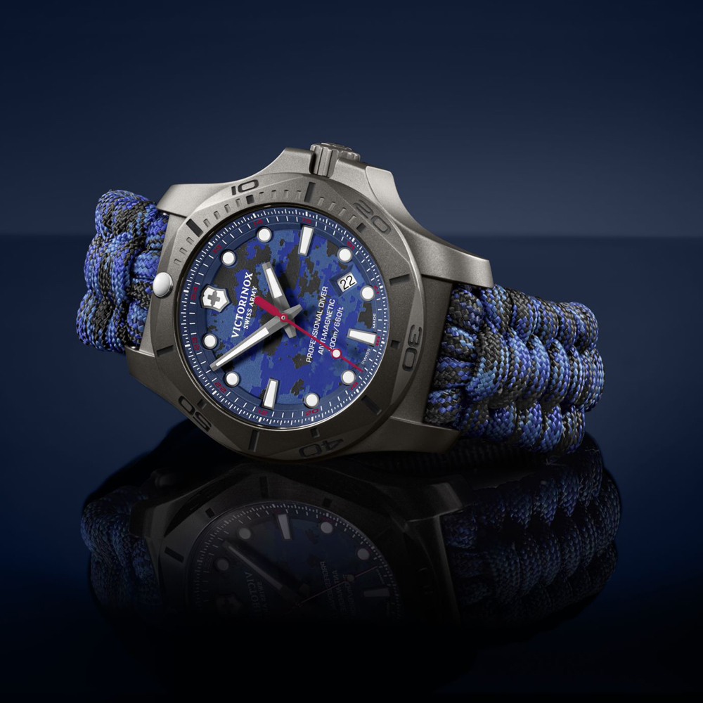Victorinox 241813 zegarek męski I.N.O.X. - miniatura 2