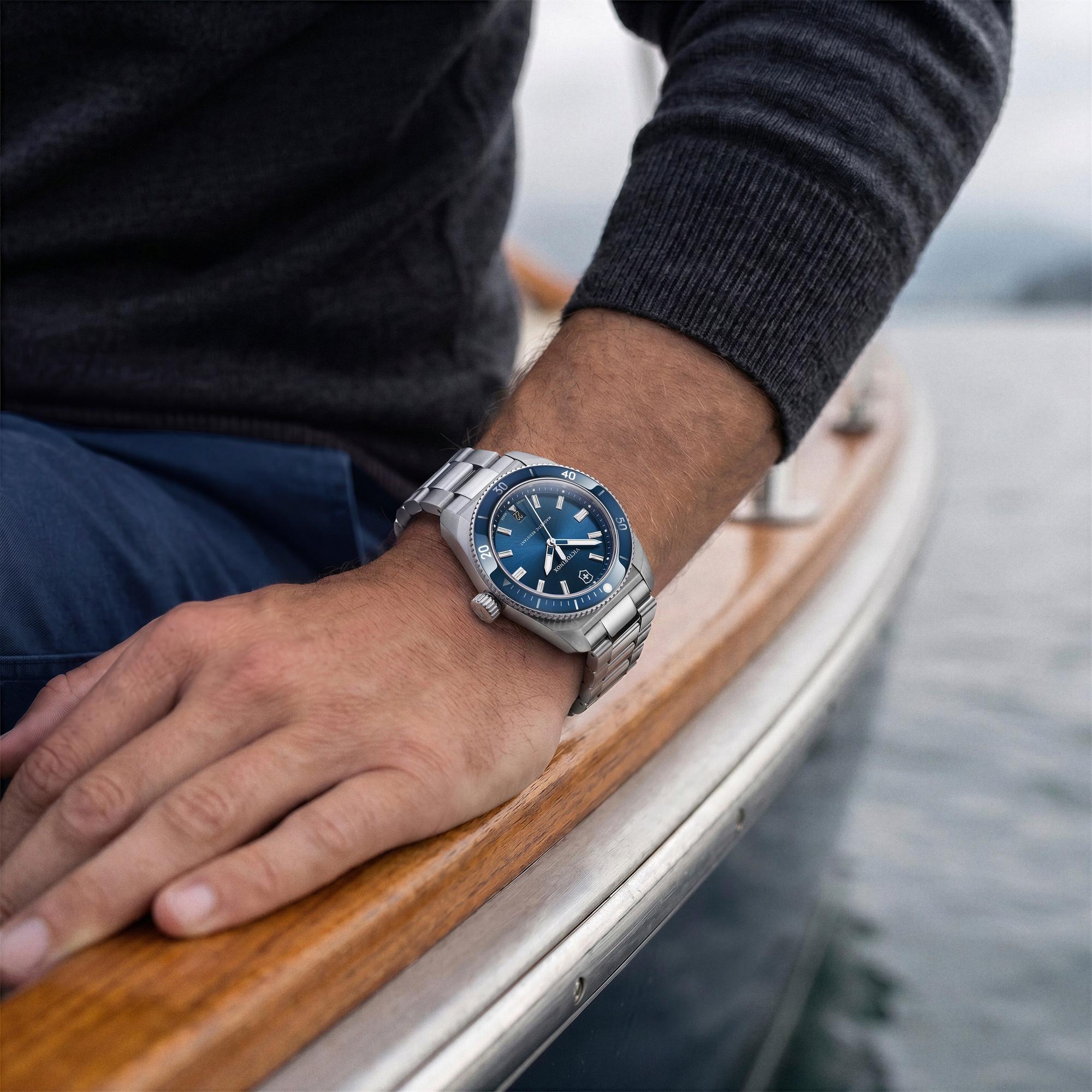 zegarek Victorinox 242095 kwarcowy męski Maverick Maverick Quartz