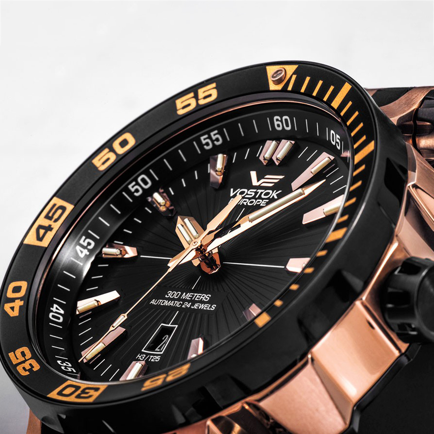 zegarek Vostok Europe NH35A-575E282B czarny Energia Rocket