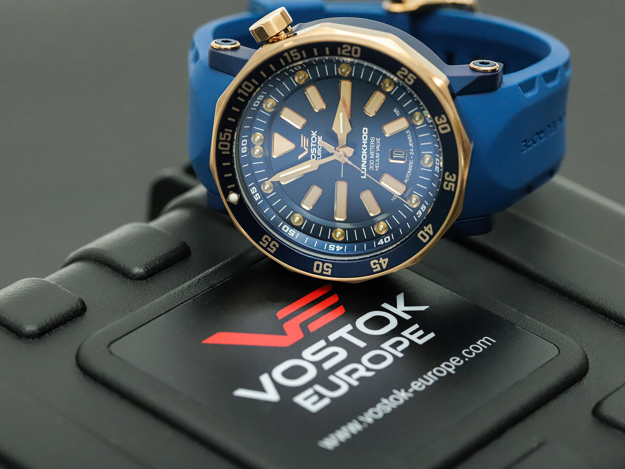 zegarek Vostok Europe NH35A-620E632S niebieski Lunokhod - miniatura 6