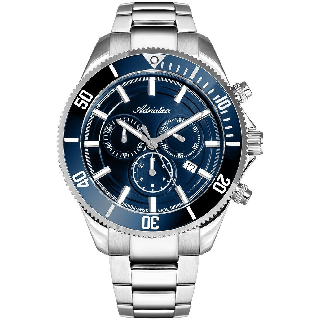 Sportowy chronograf z niebieską tarczą