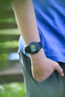 zegarek Casio F-105W-1AUZ kwarcowy dla dzieci Sportowe F-105W-1AWYEF